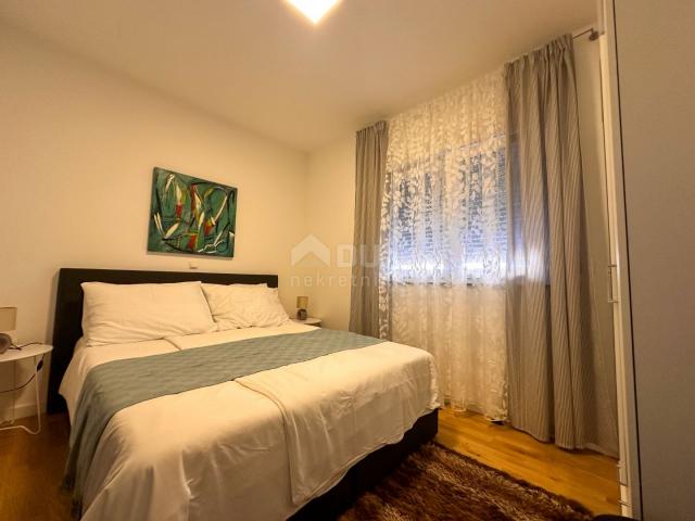 OPATIJA, MATULJI - apartment on the first floor of a modern new building with a balcony and a view o