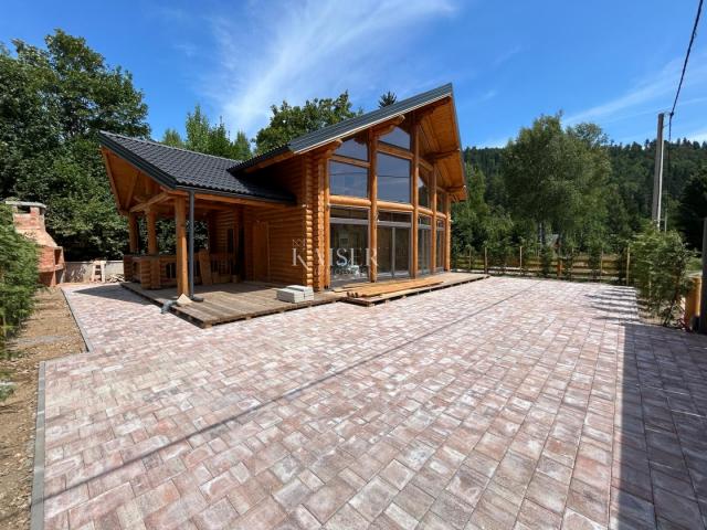 Fužine - Newly built log house 124 m2