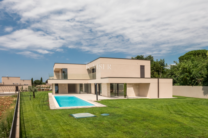 Istrien - Poreč, Luxusvilla mit Sauna und Meerblick