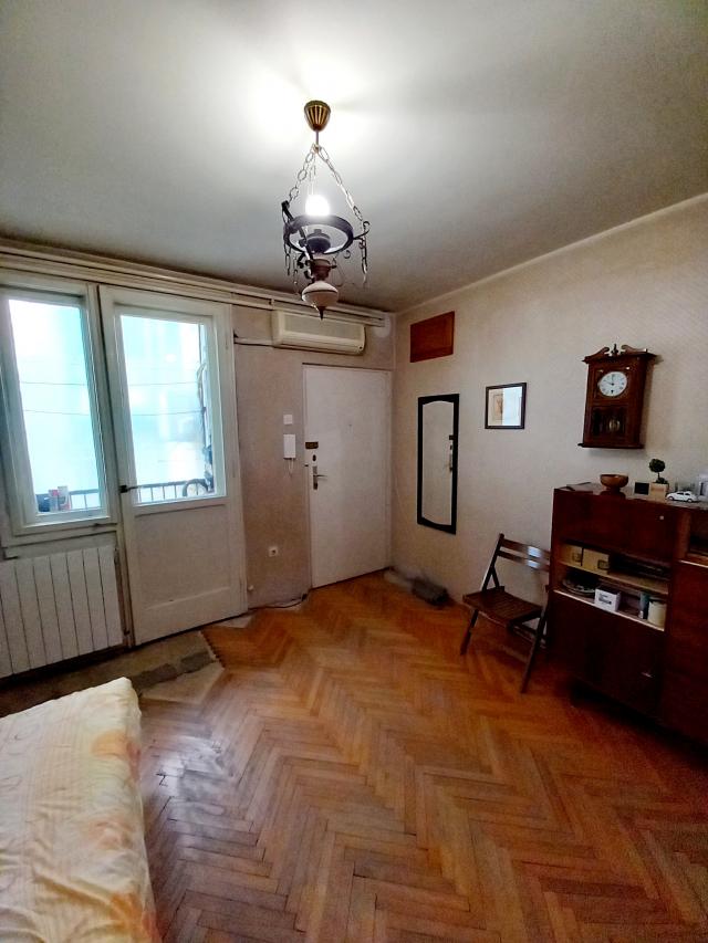 Centar, Kosovska, 45m2(T) ID#1362