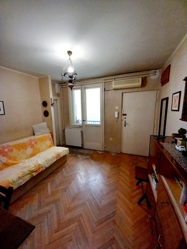 Centar, Kosovska, 45m2(T) ID#1362