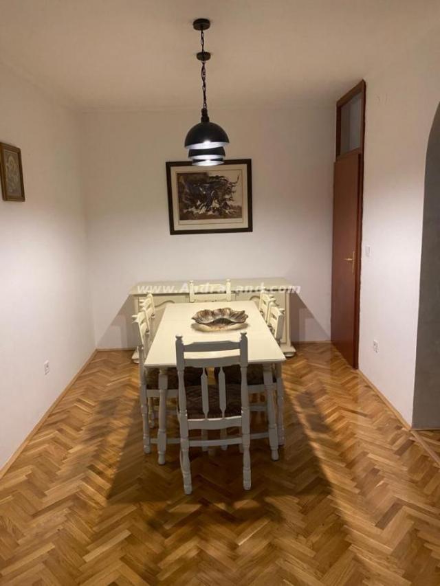 TWO-ROOM APARTMENT FOR SALE IN THE CENTER OF THE CITY, BAR