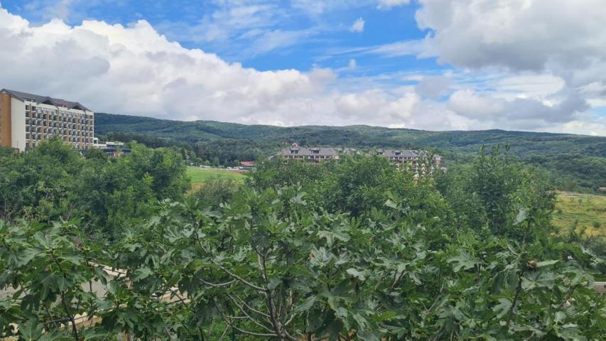 Vikendica 86m Pr+1 Fruška gora Vrdnik pored Fruske Terme plac 1295m