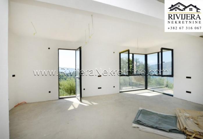 Semi-detached house with stunning view in Herceg Novi area Topla 3