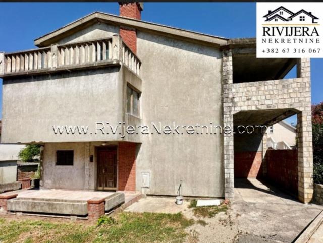 For Sale Semi-detached House in Kalimanj Tivat