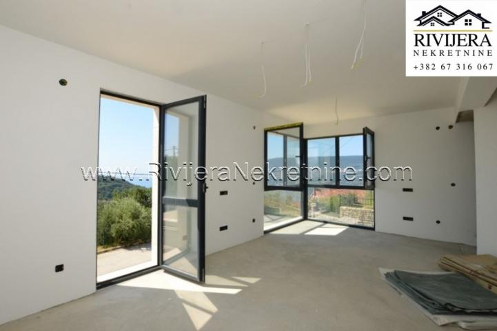 Semi-detached house with stunning view in Herceg Novi area Topla 3