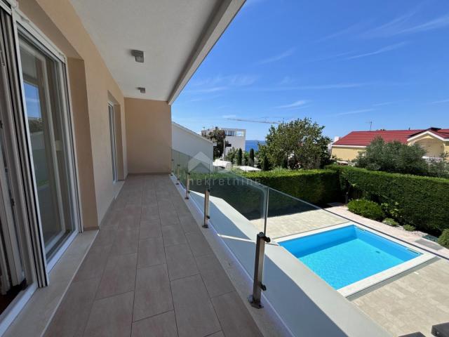 ZADAR, KOŽINO - Beautiful villa with a pool 100 m from the sea