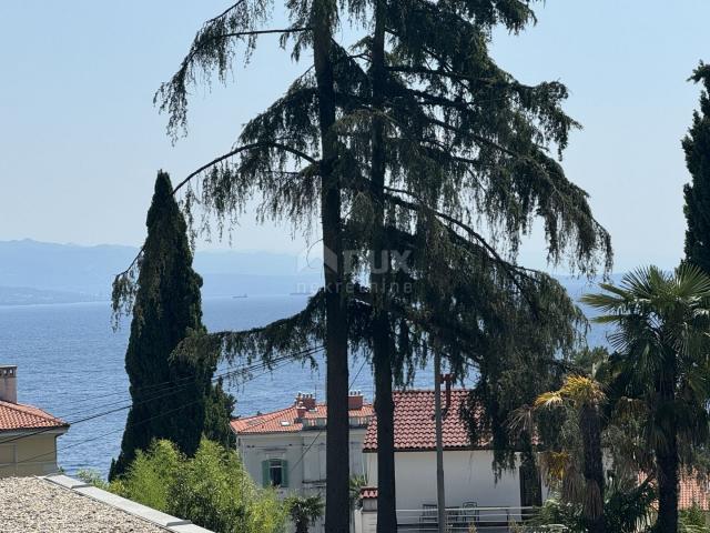 OPATIJA, ZENTRUM - möblierte Wohnung, große Terrasse!!