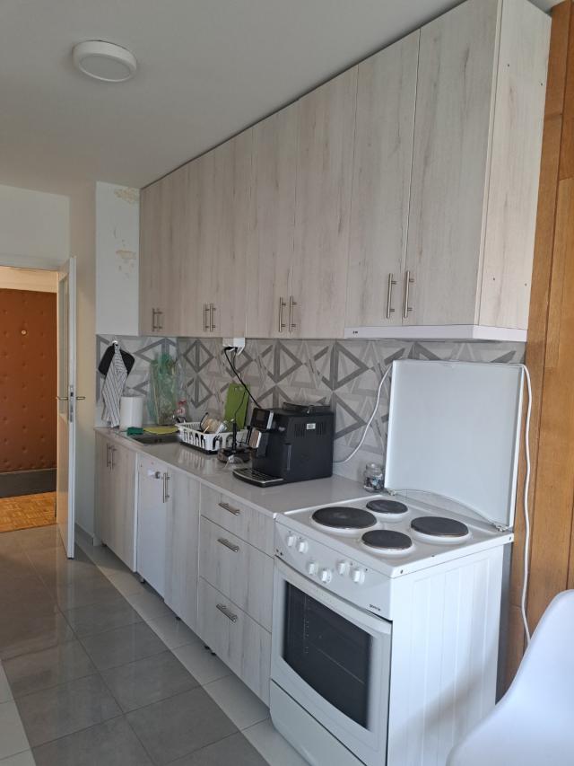 NOVI BEOGRAD BLOK 30 92m2 , L , 319000e