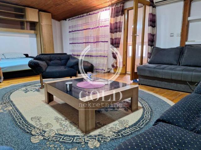 IZDAVANJE: NOVI SAD-Podbara, Svetosavska, 55. 00m2, 300 eur sa troškovima ID#7488