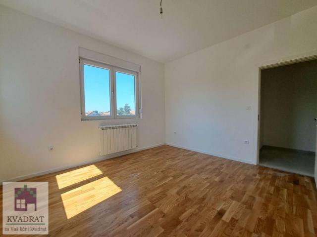 Trosoban stan 107 m², I sprat, Obrenovac, Rvati - 170 000 € (GARAŽNO MESTO) (POVRAT PDV-a)