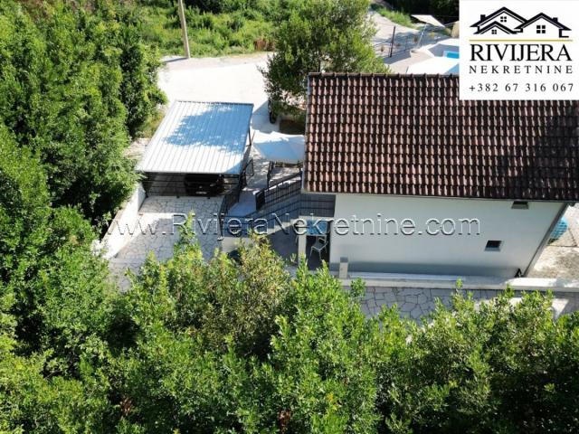 Holiday house Herceg Novi Ratisevina