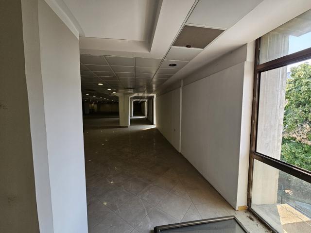 STARI GRAD TERAZIJE 750m2 , 13500e