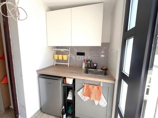 RIJEKA, ZENTRUM - Neu adaptiertes Studio-Apartment mit Parkplatz!