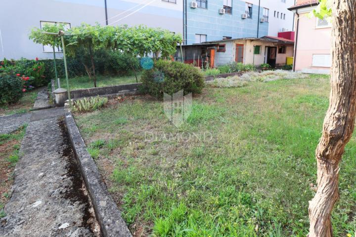 Gelegenheit! Wohnung im Erdgeschoss mit Garten, erste Reihe zum Meer!