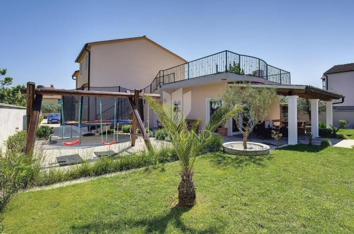 Beautiful holiday home with pool in Medulin!