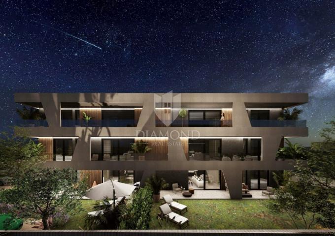 Umag, surroundings! New construction! Modern apartment on the ground floor with a large garden!