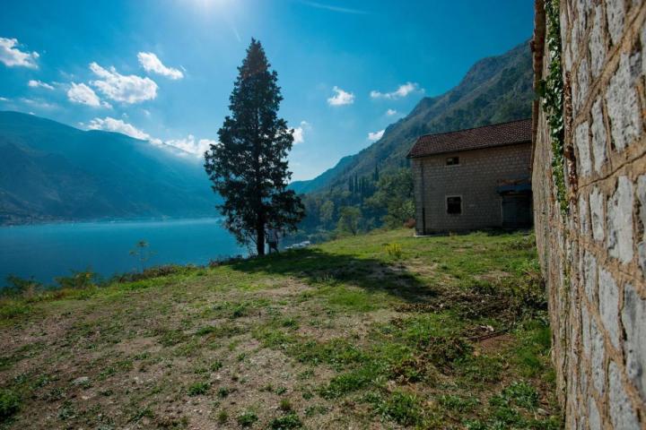 Urbanized land for sale, 20600 m2 (GBA: 30000 m2), Kotor