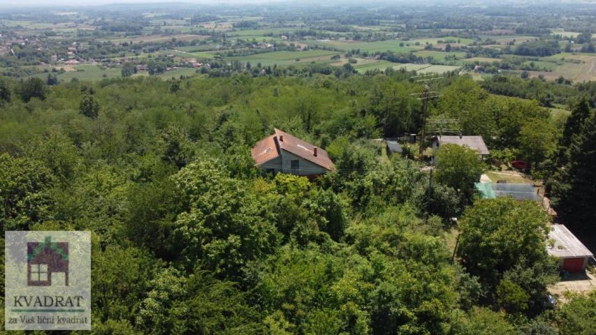 Kuća 250m2, 20 ari, Draževac – 70. 000e