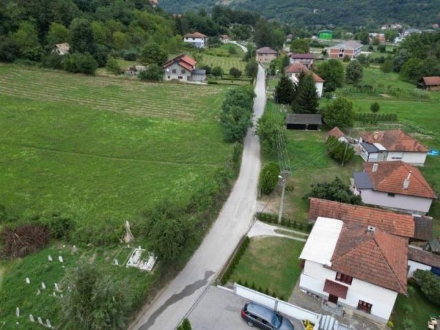 Prodaje se polj. i građevinsko zemljište 2042 m2, Ratajska, Prijepolje