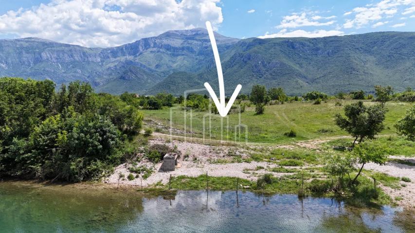 Mostar atraktivno zemljište uz Neretvu Potoci