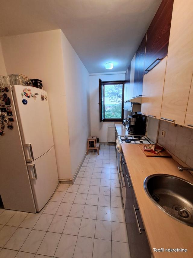 NOVI BEOGRAD BEŽANIJSKA KOSA II 86m2 , (T) , 215000e