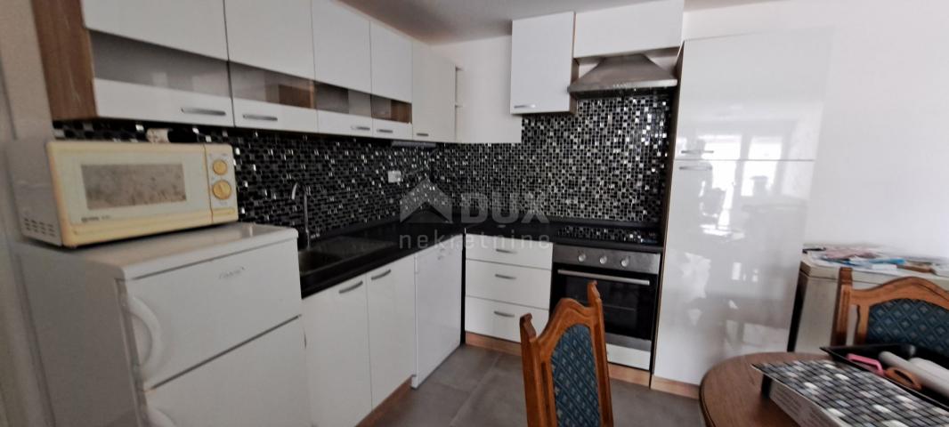 CRIKVENICA - 1 bedroom + bathroom in a new building with a terrace and a parking space