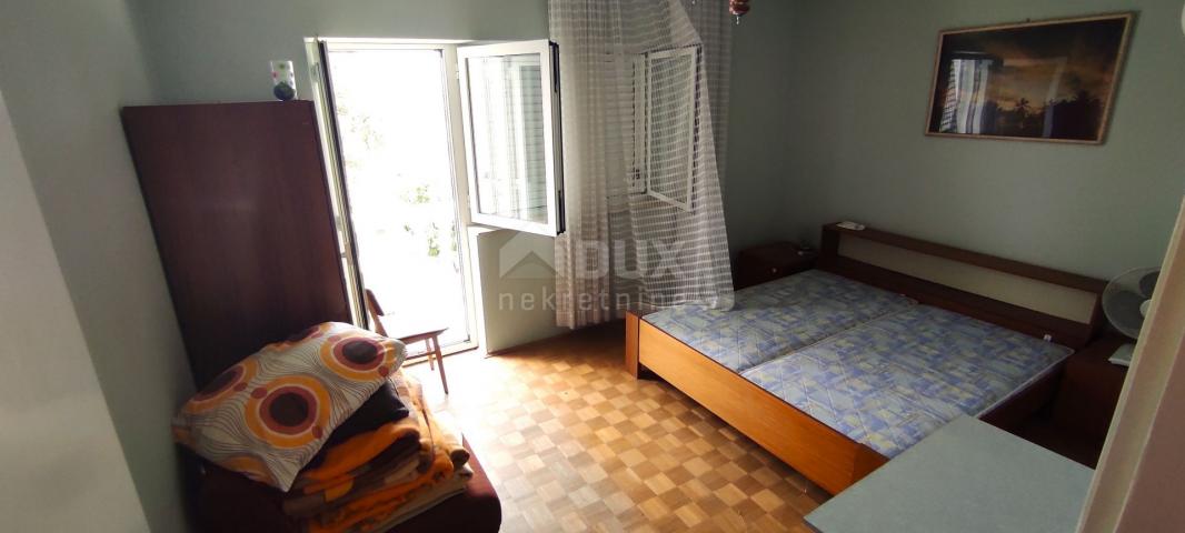 CRIKVENICA, DRAMALJ - Apartmanska kuća s pogledom na more!