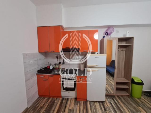 IZDAVANJE Kuća: NOVI SAD- Centar, Arse Teodorovića, 120m2, 900e ID#7586