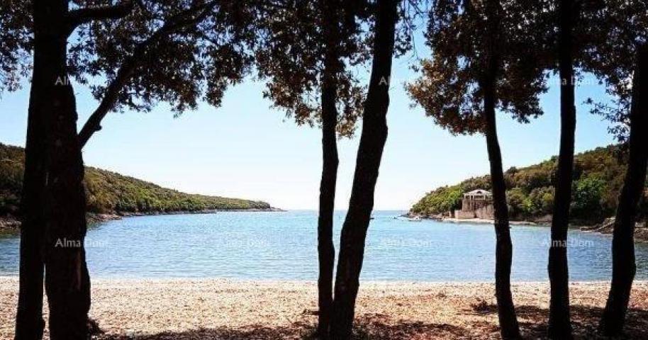 Poljoprivredno zemljište Prodaje se poljoprivredno zemljište, 340 m2, 200m od plaže