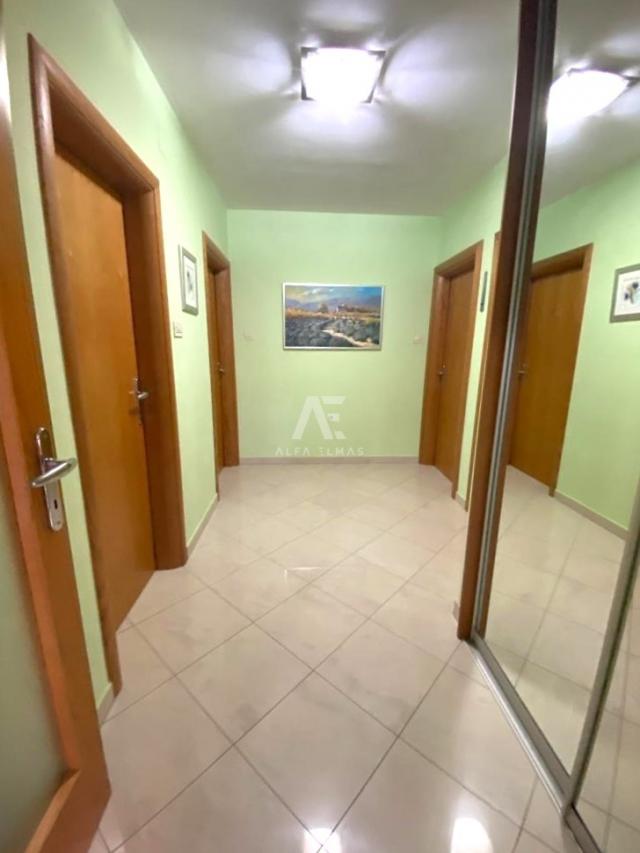 Katav, Rešetari, apartment with sea view! ID 588