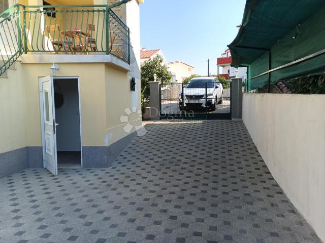 VODICE SRIMA - APARTMENT ONE STEP TO THE SEA - GROUND FLOOR