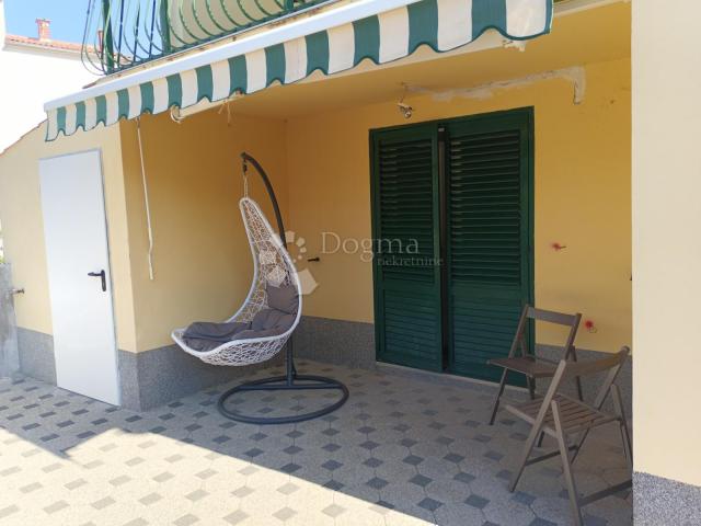 VODICE SRIMA - APARTMENT ONE STEP TO THE SEA - GROUND FLOOR