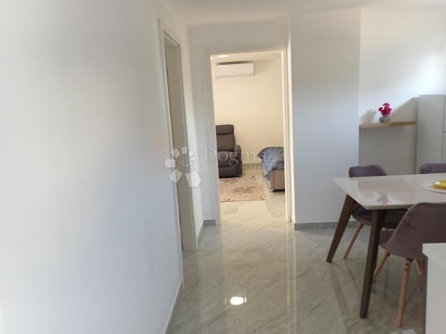 VODICE SRIMA - APARTMENT ONE STEP TO THE SEA - GROUND FLOOR