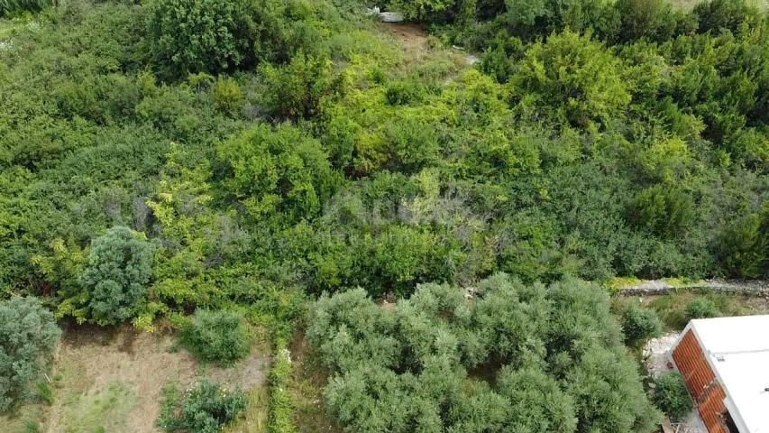 ISTRIA, PREMANTURA - Building plot with permission for a villa 500 meters from the sea with a view!