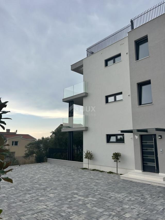 ZADAR, KOŽINO - New construction 90m from the sea