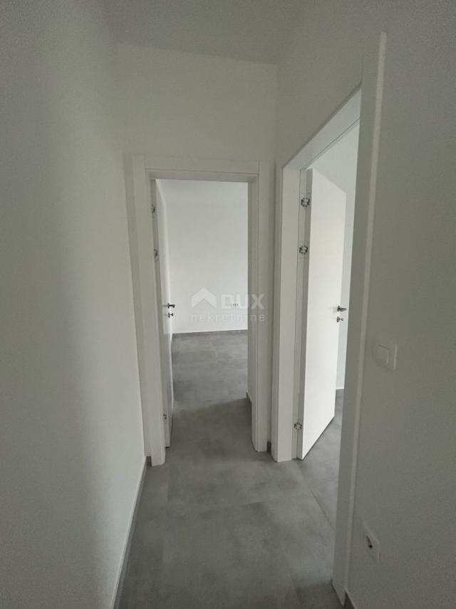 ZADAR, KOŽINO - Penthouse na 90m od mora 