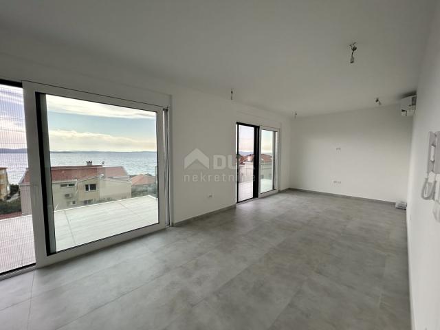 ZADAR, KOŽINO - Penthouse na 90m od mora 