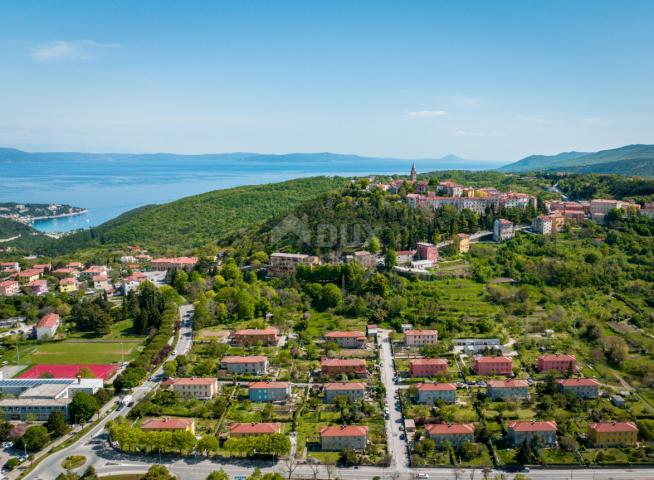 ISTRIEN, RABAC - Apartment in einer Stadtvilla mit Meerblick