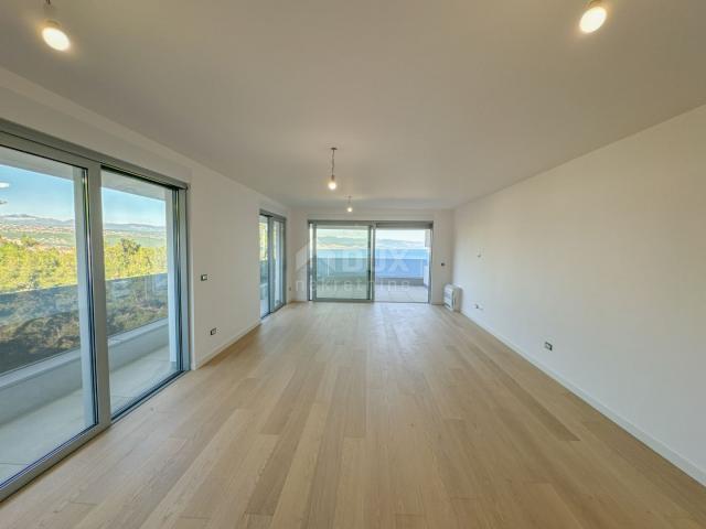 OPATIJA, CENTER - modern apartment in a new building with a sea view, shared pool, garage