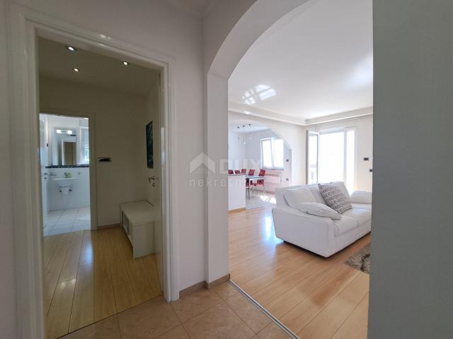 OPATIJA, IČIĆI - penthouse with panoramic view and courtyard building