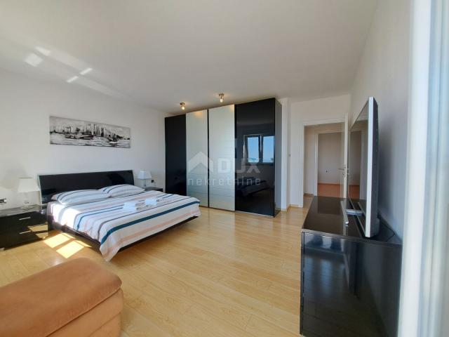 OPATIJA, IČIĆI - penthouse with panoramic view and courtyard building