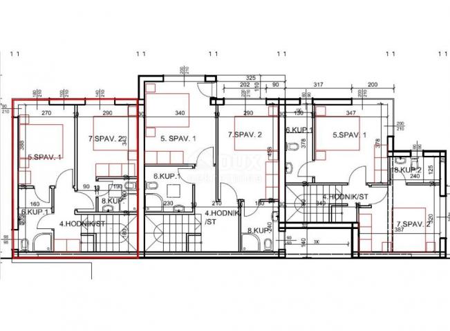 OPATIJA, LOVRAN – Exklusive zweistöckige Wohnung mit privatem Pool, nur 150 Meter vom Strand entfern