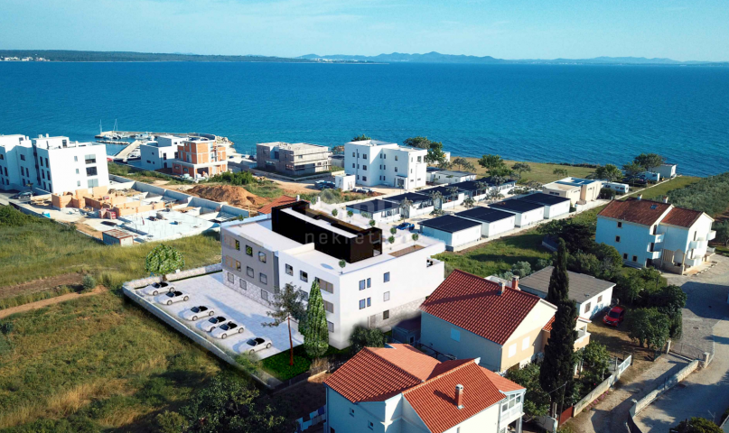 ZADAR, PRIVLAKA - Luxuriöses Apartment 120 Meter vom Meer entfernt mit bezauberndem Meerblick! S6