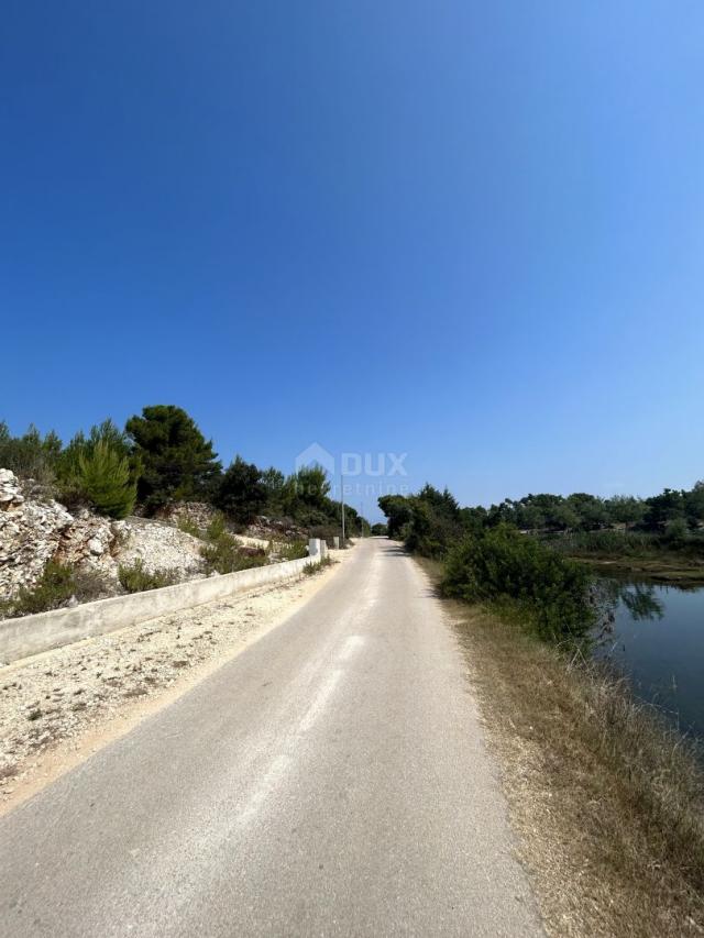 ZADAR, ZATON - Building plot, first row to the sea