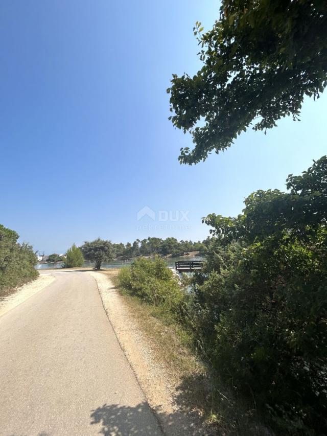 ZADAR, ZATON - Building plot, first row to the sea