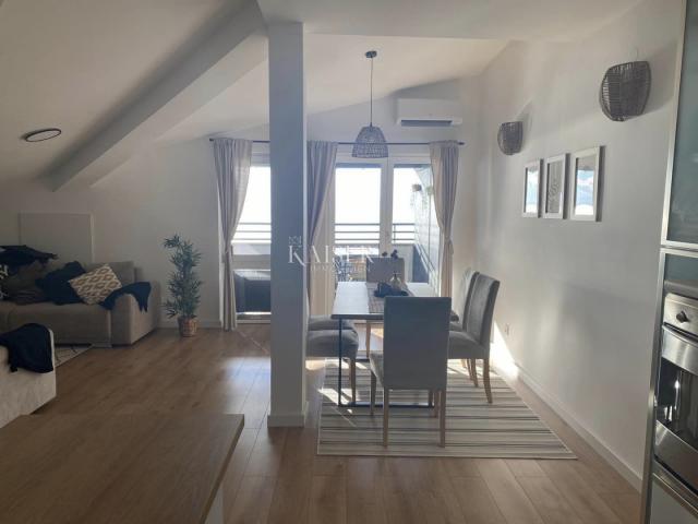 Opatija - 3-Zimmer-Wohnung, 139 m2, nahe dem Meer