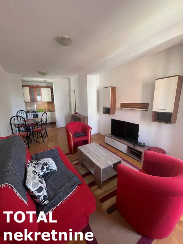 2 Dvosoban stan NOVI SAD, 98880€