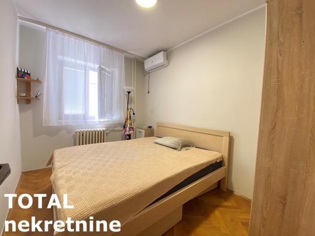 1. 5 Jednoiposoban stan NOVI SAD, 97850€