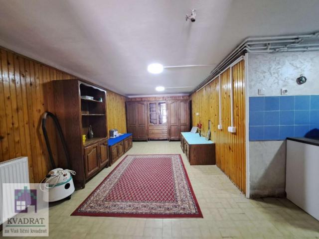 Apartmanska vila, 250m2, 5 ari, Divčibare, 205. 000e